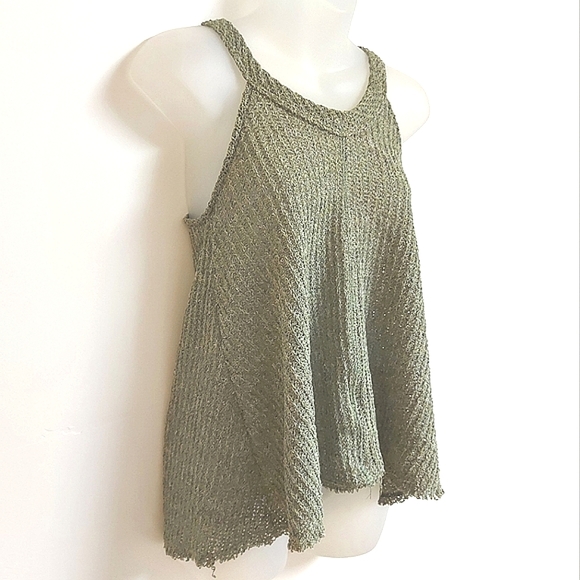 3 for $25- Sadie & Sage Moss Green Top, Size Small - Picture 3 of 12